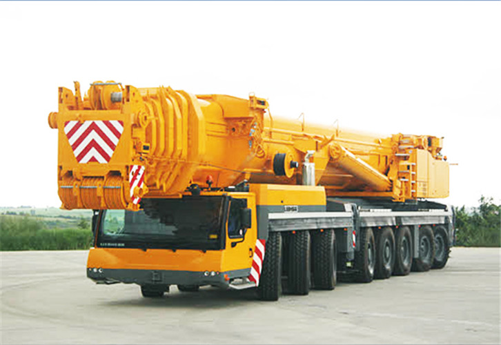 沿滩区精密设备吊装（如机床、仪器）需要特殊车型吗？